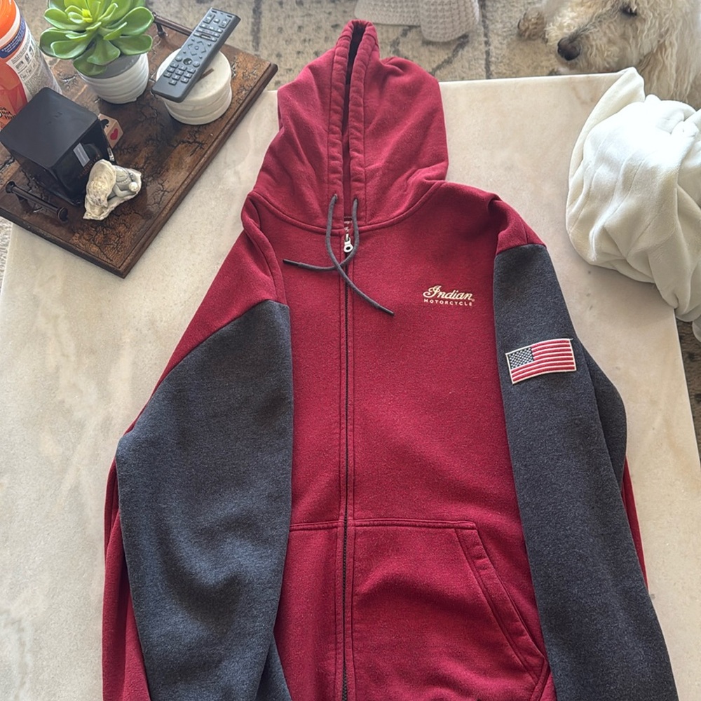 Indian Motorcycle hooded zip up sweater size extra large